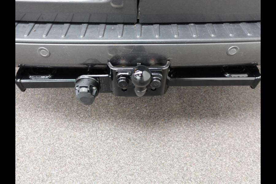 Ford Transit Custom 300 2.0 TDCI L2H1 Limited Dubbele Cabine Navi Airco 2 Schuifdeuren Trekhaak PDC voor & achter Carplay DAB