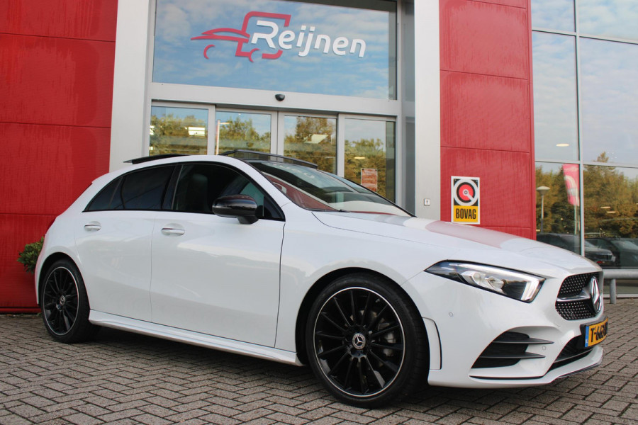 Mercedes-Benz A-Klasse 180 136PK AUTOMAAT AMG LINE | STERRENHEMEL! | PANORAMISCH SCHUIF/KANTEL DAK | SFEER VERLICHTING | NAVIGATIE | ACHTERUITRIJ CAMERA | PARKEERSENSOREN VOOR EN ACHTER | HIGH PERFORMANCE LED KOPLAMPEN | STOEL VERWARMING | KEYLESS - GO | SPIEGEL PAKKET | NIGHT PAKKET | LICHTMETALEN VELGEN 19" | EERSTE EIGENAAR! |