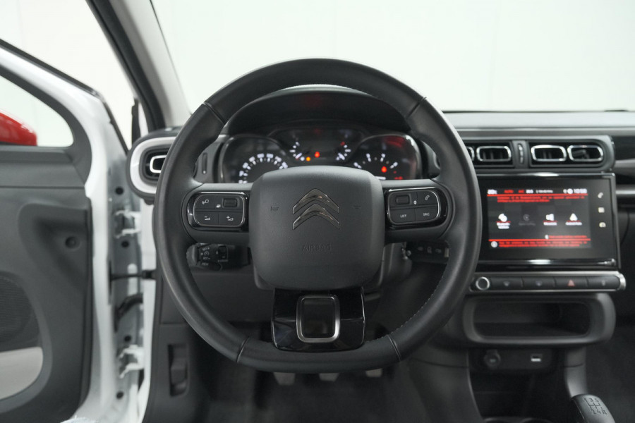Citroën C3 PureTech 82 Feel Edition | Parkeersensoren | Apple Carplay | Stoelverwarming | 16 Inch Lichtmetalen Velgen