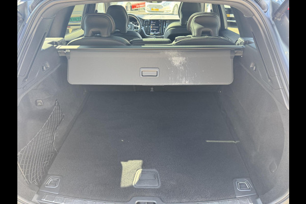 Volvo XC60 2.0 T4 Inscription 190pk | Memory Seats | Adaptieve Cruise | Open dak / Panorama dak | Lederen Bekleding