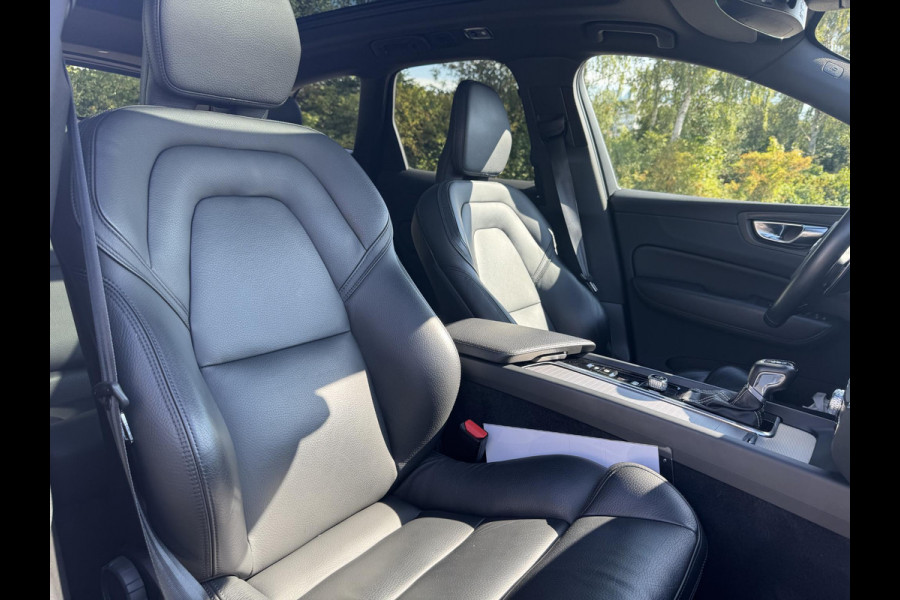 Volvo XC60 2.0 T4 Inscription 190pk | Memory Seats | Adaptieve Cruise | Open dak / Panorama dak | Lederen Bekleding