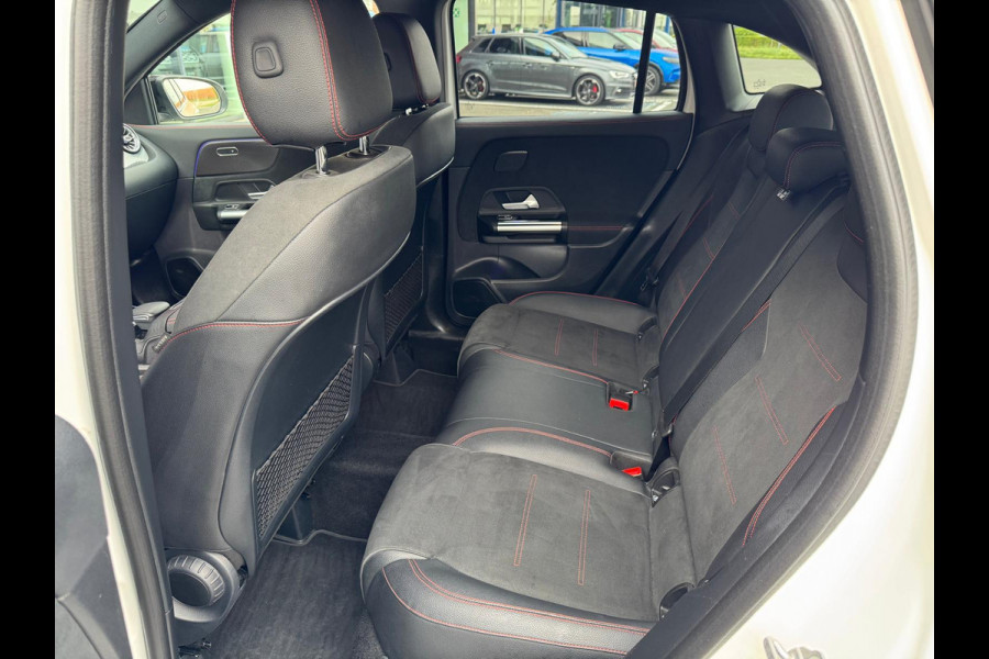 Mercedes-Benz GLA 250 e Business Solution AMG Limited