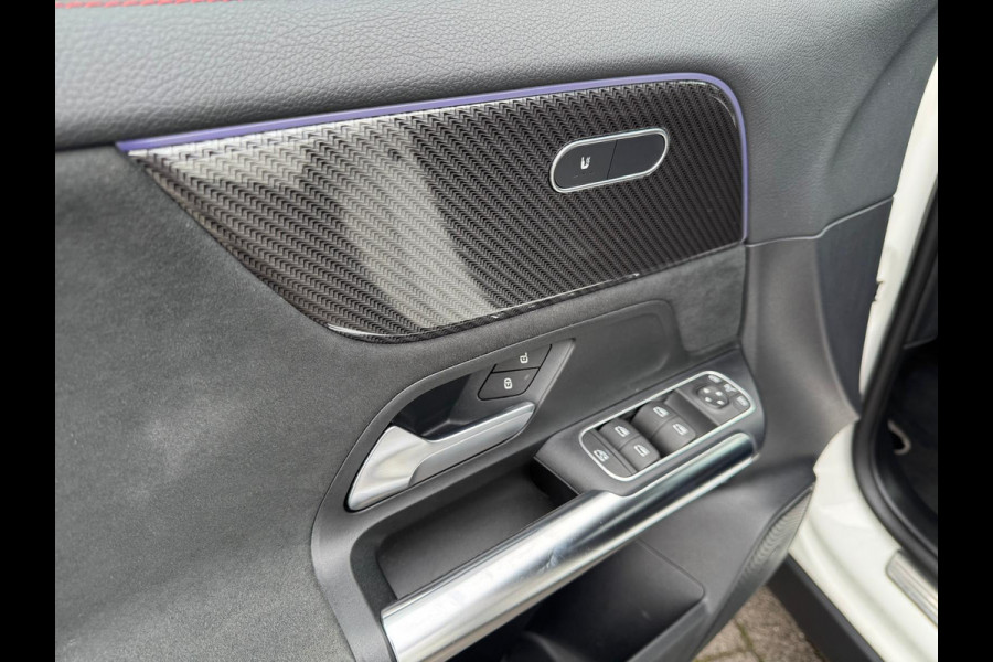 Mercedes-Benz GLA 250 e Business Solution AMG Limited