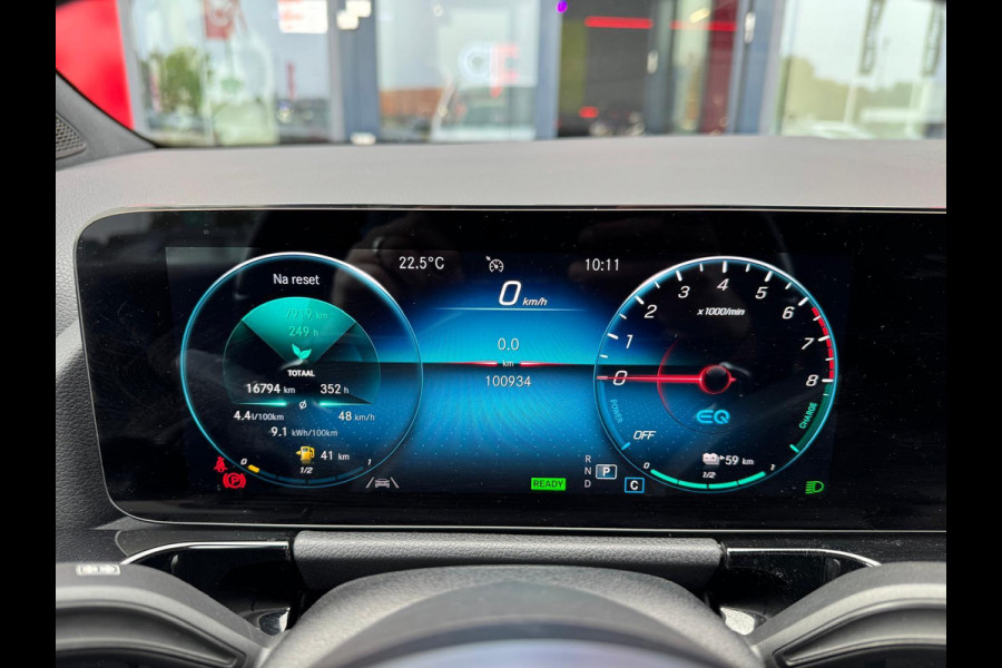 Mercedes-Benz GLA 250 e Business Solution AMG Limited