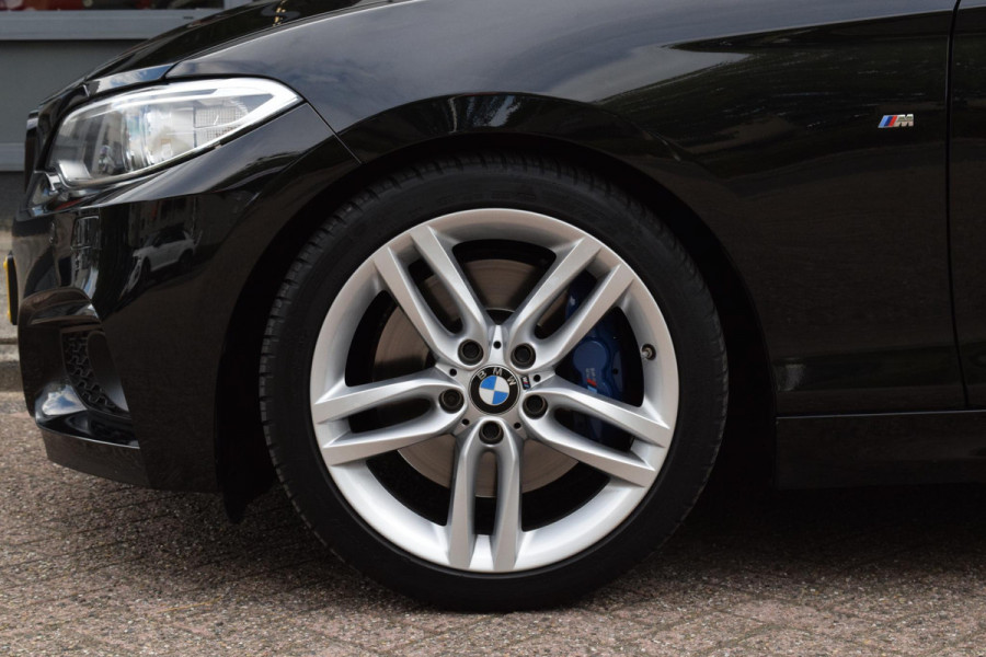 BMW 2 Serie Cabrio 220i High Ex.|M-pakket|Leer|Carplay|Dealero.h.
