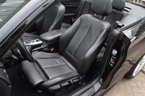BMW 2 Serie Cabrio 220i High Ex.|M-pakket|Leer|Carplay|Dealero.h.