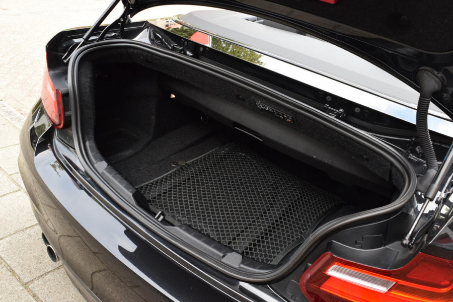 BMW 2 Serie Cabrio 220i High Ex.|M-pakket|Leer|Carplay|Dealero.h.