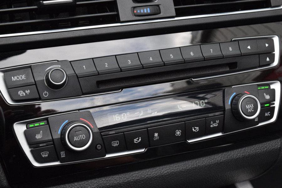 BMW 2 Serie Cabrio 220i High Ex.|M-pakket|Leer|Carplay|Dealero.h.