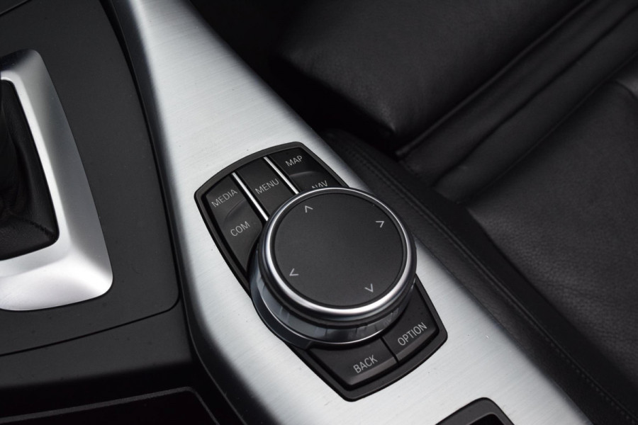 BMW 2 Serie Cabrio 220i High Ex.|M-pakket|Leer|Carplay|Dealero.h.