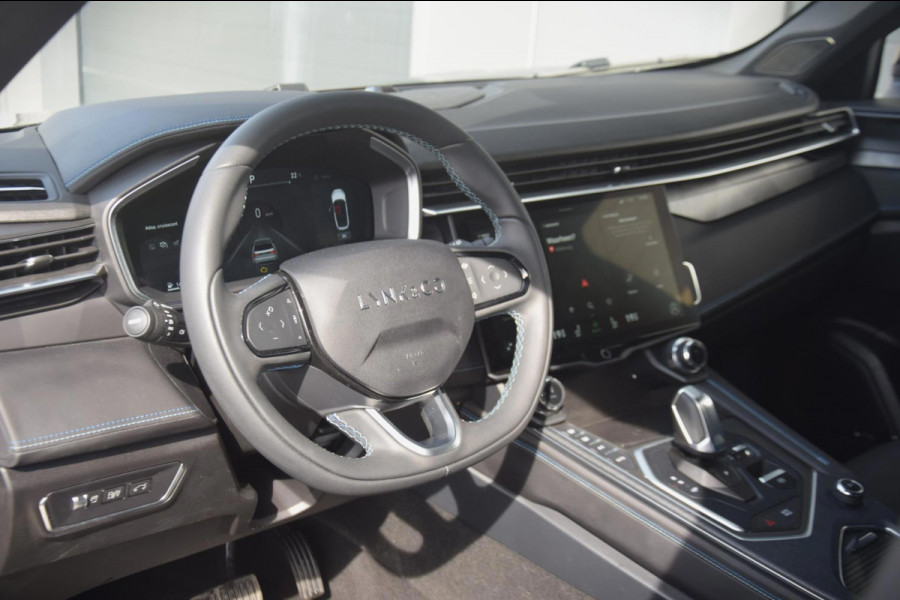 Lynk & Co 01 1.5