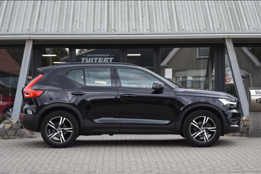 Volvo XC40 1.5 T3 R-Design | TREKHAAK | CAMERA | NAP | DEALER ONDERHOUDEN | ADAPTIEVE CRUISE CONTROLE | APPLE CARPLAY | ANDROID