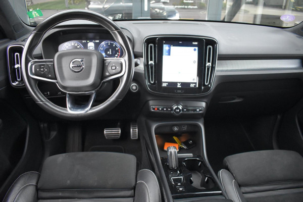 Volvo XC40 1.5 T3 R-Design | TREKHAAK | CAMERA | NAP | DEALER ONDERHOUDEN | ADAPTIEVE CRUISE CONTROLE | APPLE CARPLAY | ANDROID
