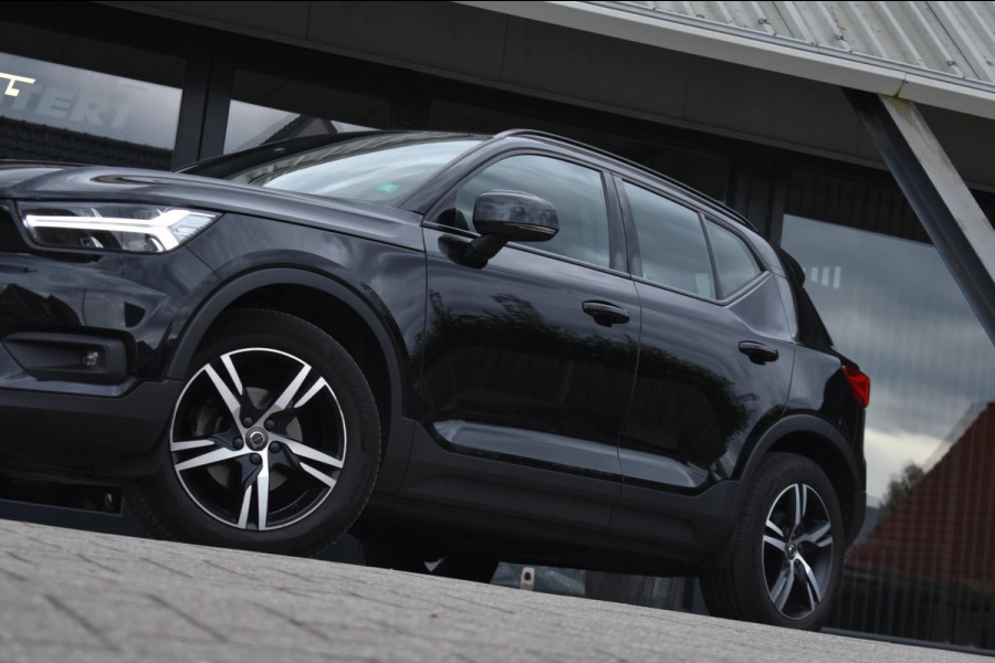 Volvo XC40 1.5 T3 R-Design | TREKHAAK | CAMERA | NAP | DEALER ONDERHOUDEN | ADAPTIEVE CRUISE CONTROLE | APPLE CARPLAY | ANDROID