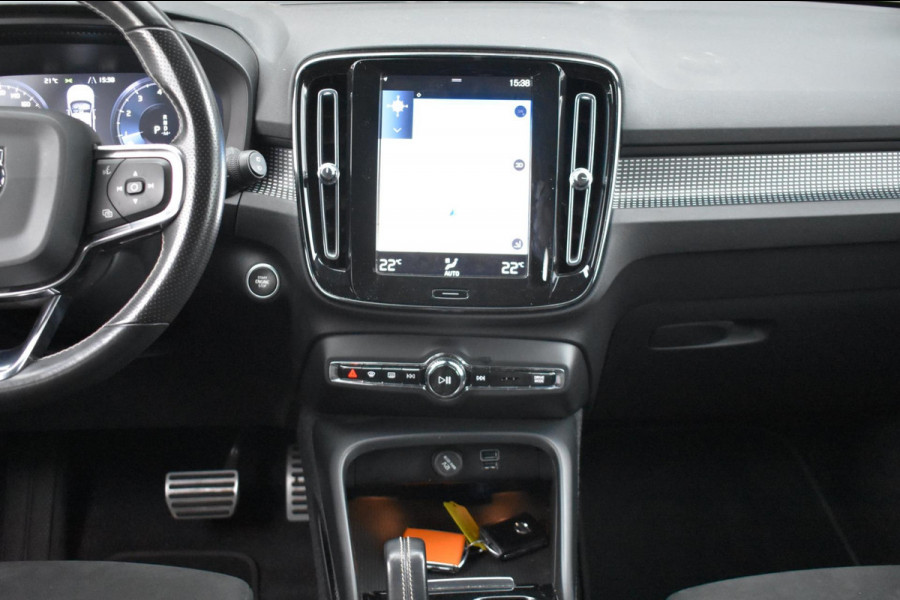 Volvo XC40 1.5 T3 R-Design | TREKHAAK | CAMERA | NAP | DEALER ONDERHOUDEN | ADAPTIEVE CRUISE CONTROLE | APPLE CARPLAY | ANDROID