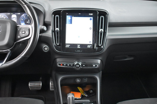 Volvo XC40 1.5 T3 R-Design | TREKHAAK | CAMERA | NAP | DEALER ONDERHOUDEN | ADAPTIEVE CRUISE CONTROLE | APPLE CARPLAY | ANDROID