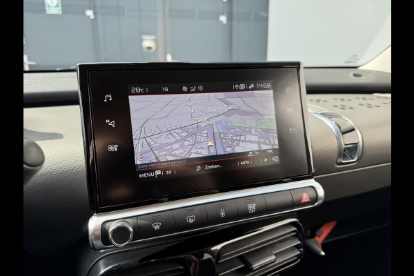 Citroën C4 Cactus 1.2 PT 110 Shine | Trekhaak | Navi | Parkeercamera Citroën C4 Cactus 1.2 PT 110 Shine | Trekhaak | Navi | Parkeercamera