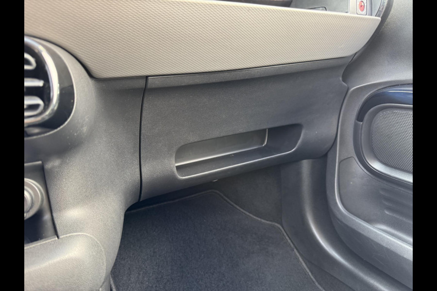 Citroën C4 Cactus 1.2 PT 110 Shine | Trekhaak | Navi | Parkeercamera Citroën C4 Cactus 1.2 PT 110 Shine | Trekhaak | Navi | Parkeercamera