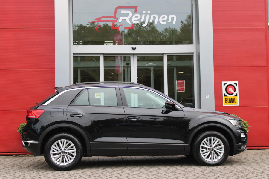 Volkswagen T-Roc 1.0 TSI 110PK STYLE BUSINESS | STOEL VERWARMING | CLIMATE CONTROL | ALL SEASON BANDEN | APPLE CARPLAY/ANDROID AUTO | ADAPTIVE CRUISE CONTROL | LICHTMETALEN VELGEN | DAB+ RADIO | PARKEERSENSOREN VOOR EN ACHTER |