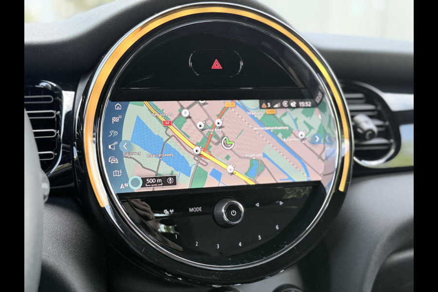 MINI Mini 1.5 Cooper 136 PK 5d Bus. Ed. Moonwalk grey / Black optic |17"|Sportstoelen|Carplay|PDC|Led