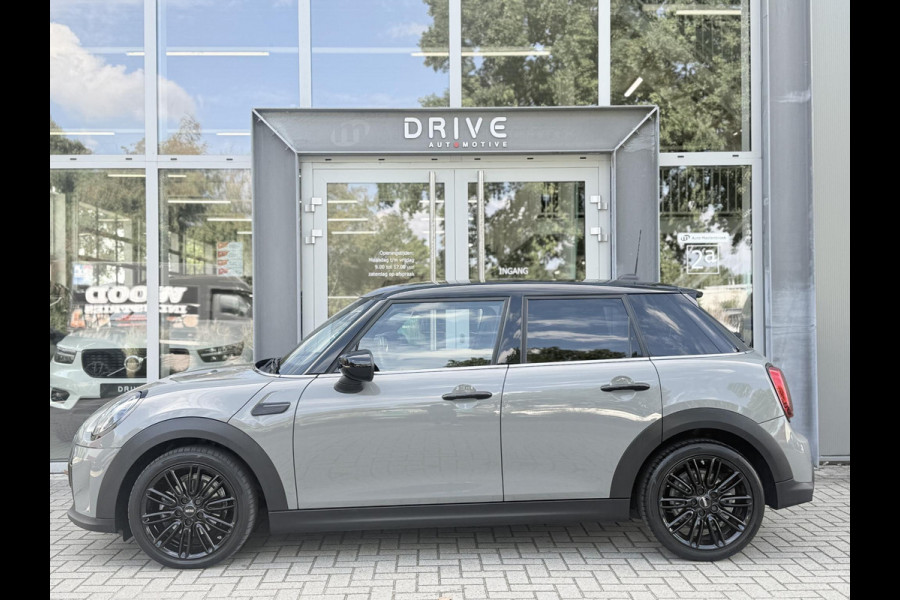 MINI Mini 1.5 Cooper 136 PK 5d Bus. Ed. Moonwalk grey / Black optic |17"|Sportstoelen|Carplay|PDC|Led