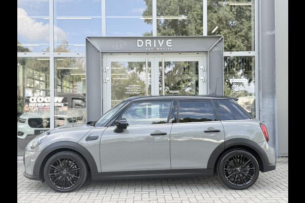 MINI Mini 1.5 Cooper 136 PK 5d Bus. Ed. Moonwalk grey / Black optic |17"|Sportstoelen|Carplay|PDC|Led
