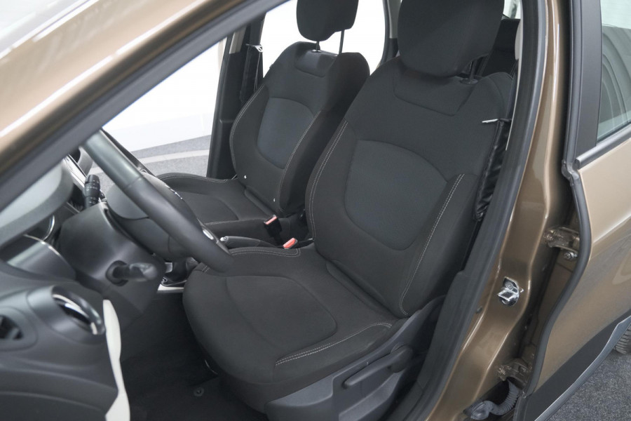 Renault Captur TCe 90 Zen | Trekhaak | Camera | Navigatie | Parkeersensoren