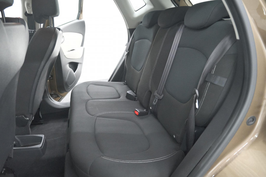 Renault Captur TCe 90 Zen | Trekhaak | Camera | Navigatie | Parkeersensoren