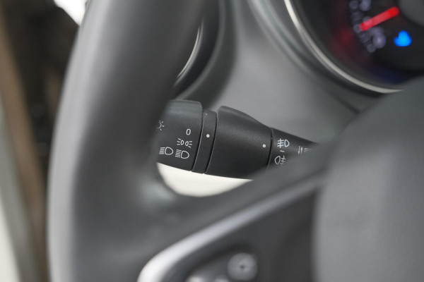 Renault Captur TCe 90 Zen | Trekhaak | Camera | Navigatie | Parkeersensoren