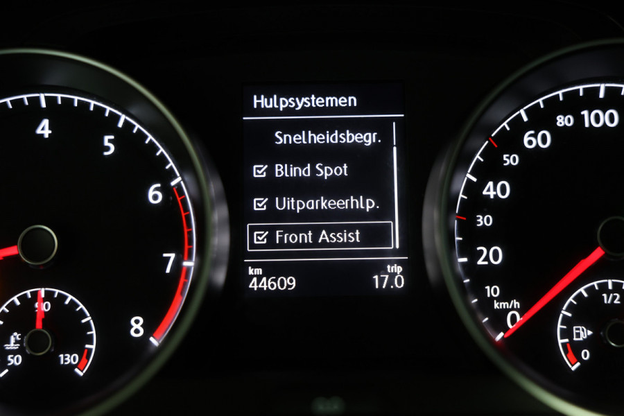 Volkswagen GOLF Variant 1.5 TSI Highline DSG NAVI STOELVW PDC SIDE/FRONT Ass. '20