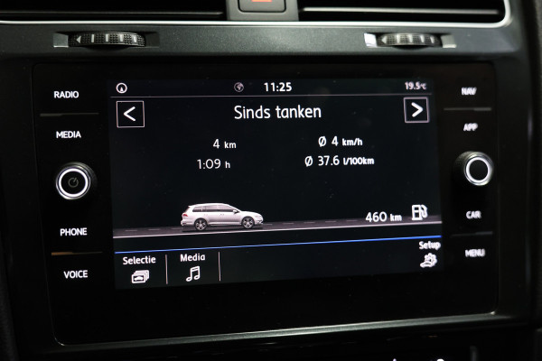 Volkswagen GOLF Variant 1.5 TSI Highline DSG NAVI STOELVW PDC SIDE/FRONT Ass. '20