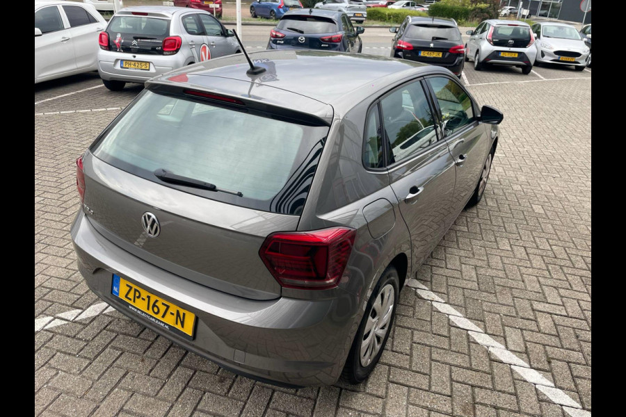 Volkswagen Polo 1.0 TSI Comfortline Connected Series l CarPlay