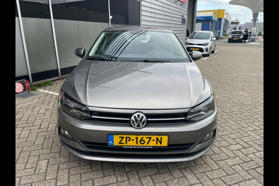 Volkswagen Polo 1.0 TSI Comfortline Connected Series l CarPlay