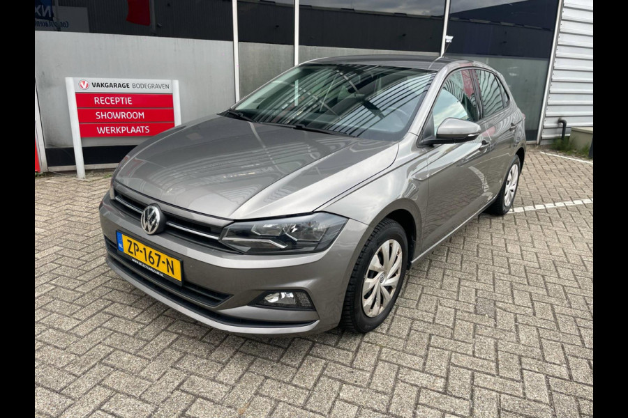 Volkswagen Polo 1.0 TSI Comfortline Connected Series l CarPlay