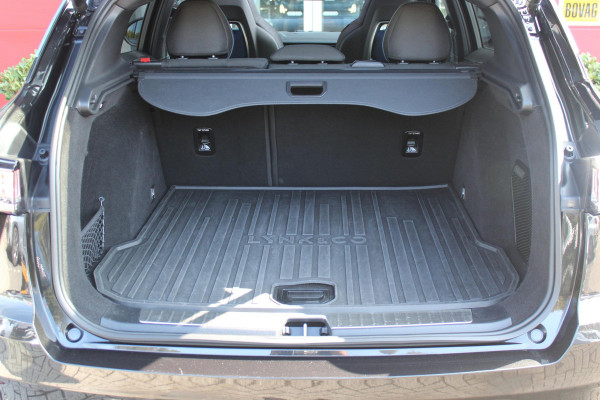 Lynk & Co 01 1.5 261PK PHEV | PANORAMA SCHUIF / KANTELDAK | INFINTY AUDIO | DODEHOEK DETECTIE | NAVIGATIE | DASHBOARD CAMERA | ELEKTRISCHE STOELVERSTELLING MET GEHEUGEN FUNCTIE | DAB+ RADIO | DRAADLOZE APPLE CARPLAY/ANDROID AUTO | DRAADLOZE TELEFOONLADER | ELEKTRISCH BEDIENBARE ACHTERKLEP | STOEL VERWARMING | 360° CAMERA | DODEHOEK DETECTIE | ZWARTE HEMEL BEKLEDING | KEYLESS ENTRY/START | 20" LICHTMETALEN VELGEN |
