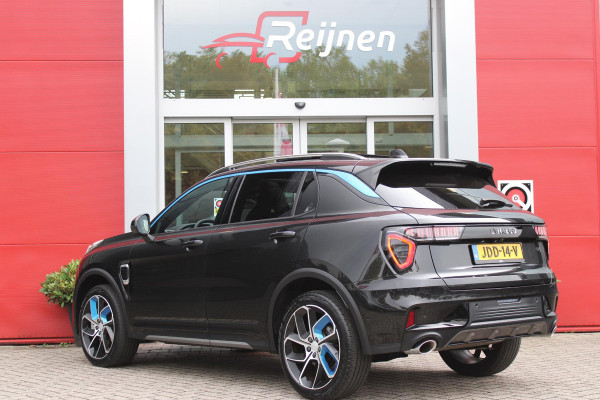 Lynk & Co 01 1.5 261PK PHEV | PANORAMA SCHUIF / KANTELDAK | INFINTY AUDIO | DODEHOEK DETECTIE | NAVIGATIE | DASHBOARD CAMERA | ELEKTRISCHE STOELVERSTELLING MET GEHEUGEN FUNCTIE | DAB+ RADIO | DRAADLOZE APPLE CARPLAY/ANDROID AUTO | DRAADLOZE TELEFOONLADER | ELEKTRISCH BEDIENBARE ACHTERKLEP | STOEL VERWARMING | 360° CAMERA | DODEHOEK DETECTIE | ZWARTE HEMEL BEKLEDING | KEYLESS ENTRY/START | 20" LICHTMETALEN VELGEN |