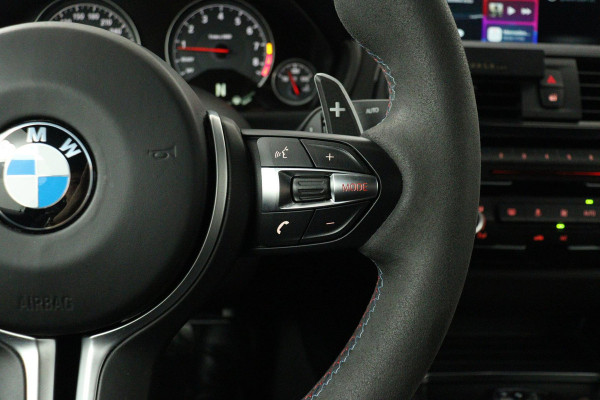 BMW 4 Serie Coupé M4 CS (Orgineel Nederlands geleverd!!!, FULL OPTION, Dealer ondH, Recent groot onderhoud)