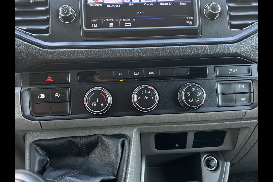 MAN TGE 2.0 TDI 141 PK / L3H3 / 1e EIG. / 65.408 KM !! / AIRCO / CRUISE / NAVI / CAMERA / 3 TONS TREKHAAK / 3-ZITS