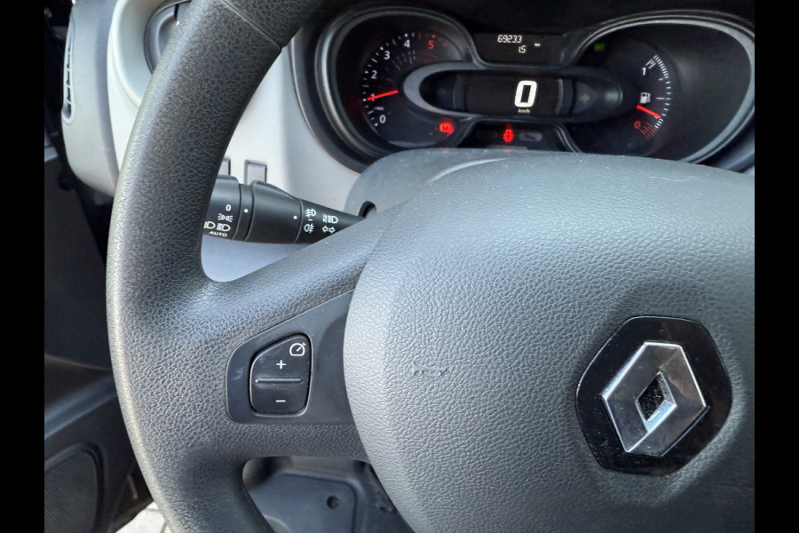 Renault Trafic 1.6 dCi 122PK EURO 6 T29 L2H1 Comfort Cruise Control/navigatie systeem/achteruitrijcamera