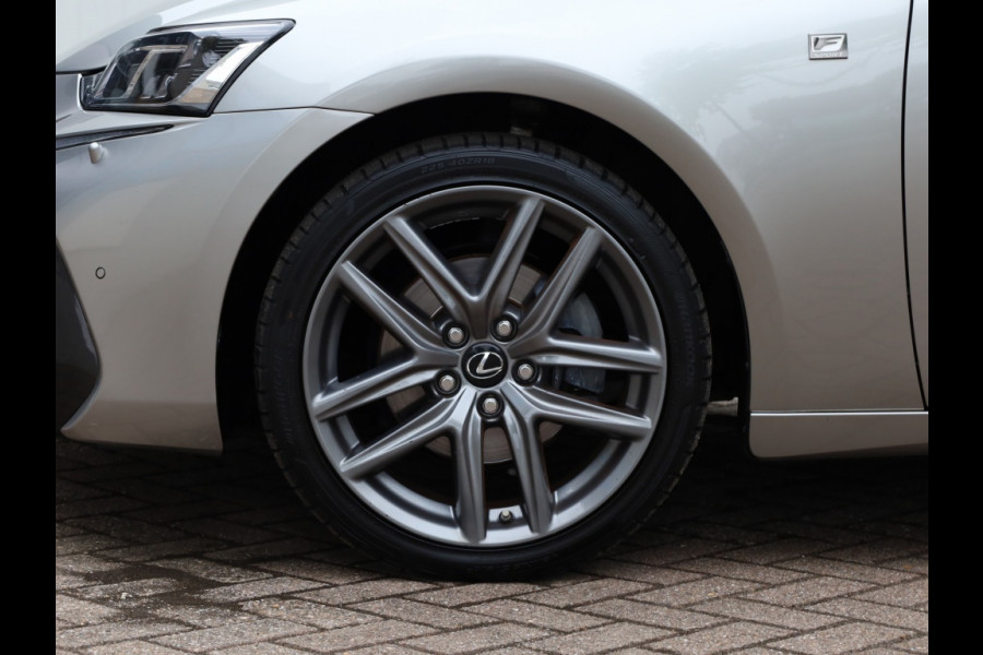 Lexus IS 300h Hybrid F-Sport Line | Premium Audio | Safety Pack | Trekhaa
