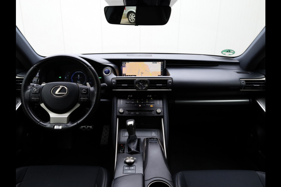 Lexus IS 300h Hybrid F-Sport Line | Premium Audio | Safety Pack | Trekhaa
