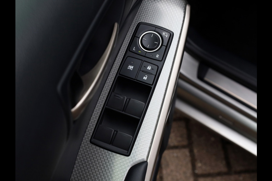 Lexus IS 300h Hybrid F-Sport Line | Premium Audio | Safety Pack | Trekhaa