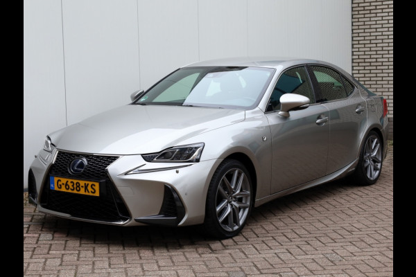 Lexus IS 300h Hybrid F-Sport Line | Premium Audio | Safety Pack | Trekhaa