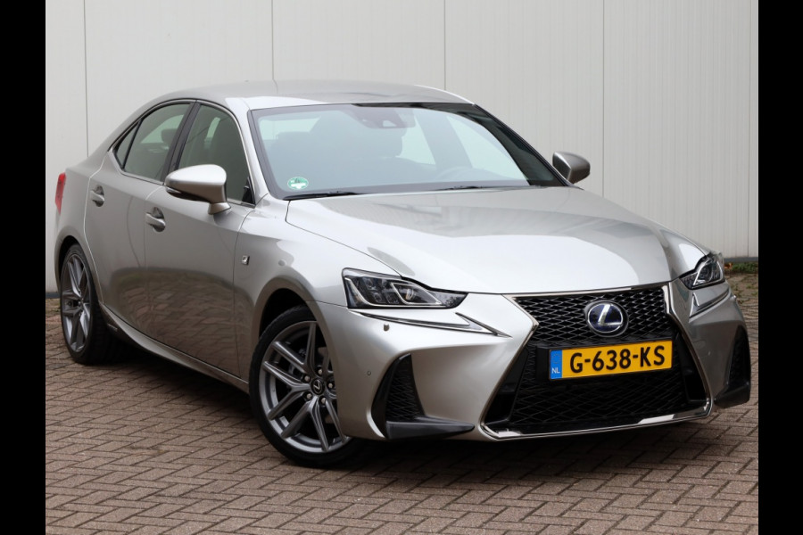 Lexus IS 300h Hybrid F-Sport Line | Premium Audio | Safety Pack | Trekhaa