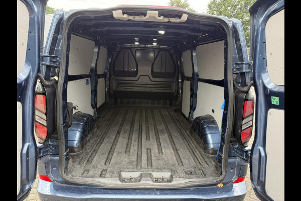 Ford Transit Custom 320 2.0 TDCI L2H1 Limited 130pk Automaat SCI Adaptieve Cruise | Achteruitrijcamera | Stoelverwarming | 17 inch velgen