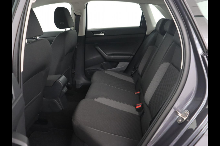 Volkswagen Polo 1.0 TSI Life | Trekhaak | Cruise control | Carplay | Parkeersensoren | LED | Airco | LMV 15 inch