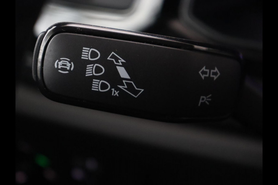 Volkswagen Polo 1.0 TSI Life | Trekhaak | Cruise control | Carplay | Parkeersensoren | LED | Airco | LMV 15 inch