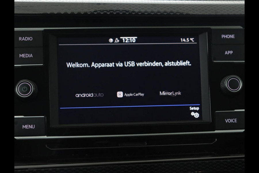 Volkswagen Polo 1.0 TSI Life | Trekhaak | Cruise control | Carplay | Parkeersensoren | LED | Airco | LMV 15 inch