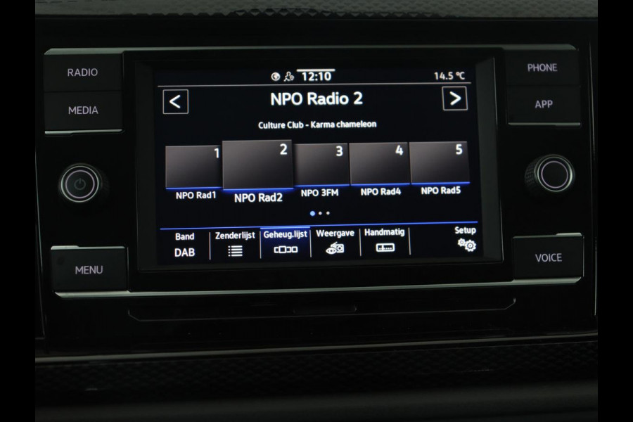 Volkswagen Polo 1.0 TSI Life | Trekhaak | Cruise control | Carplay | Parkeersensoren | LED | Airco | LMV 15 inch