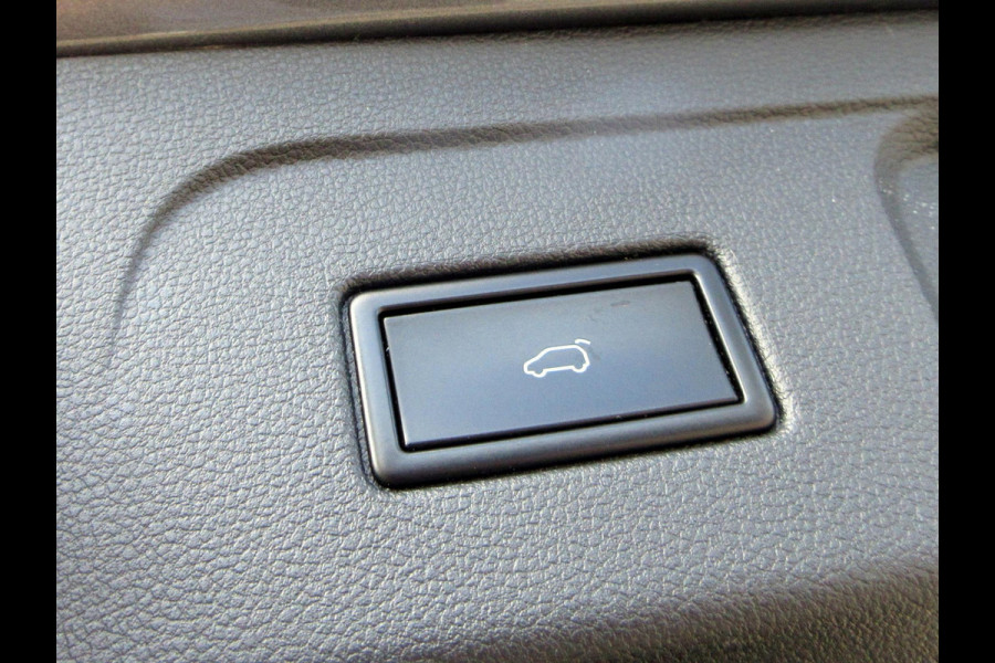 Volkswagen Touran 1.5 TSI Highline Automaat*Navi*Pano.dak*Trekhaak*