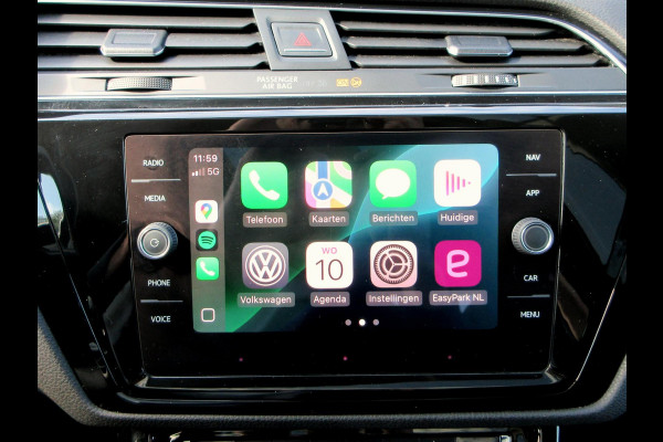 Volkswagen Touran 1.5 TSI Highline Automaat*Navi*Pano.dak*Trekhaak*